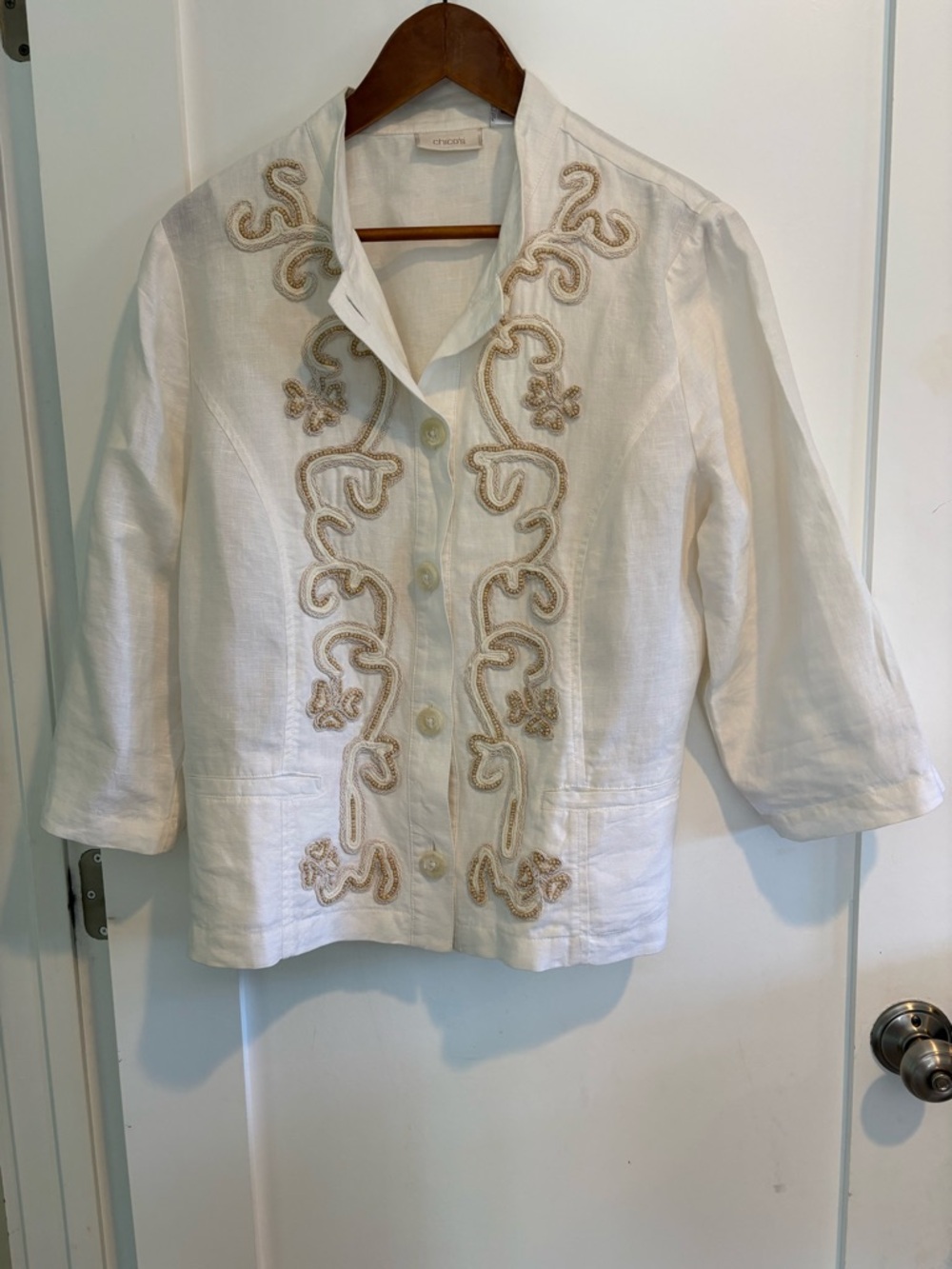 Chico’s Ivory Linen Beaded Blazer Coastal Grandma Boho Jacket Size 2 (L) - Picture 3 of 9